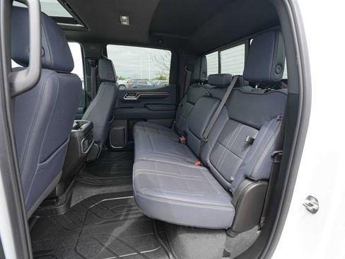 Used 2023 Chevrolet Silverado 1500 High Country w/ High Country Premium Package AWD/4WD image 20