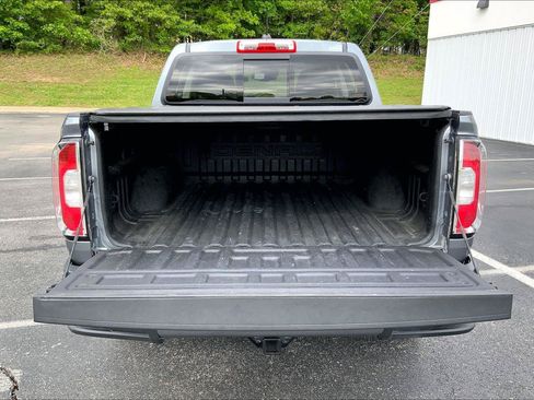 Used 2022 GMC Canyon Denali AWD/4WD image 25