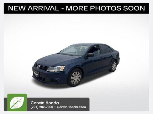 Used 2013 Volkswagen Jetta S FWD image 1