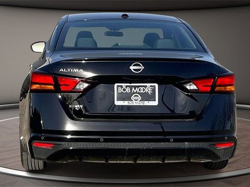 Certified 2025 Nissan Altima 2.5 S image 4