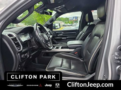 Used 2021 RAM 1500 Laramie AWD/4WD image 10