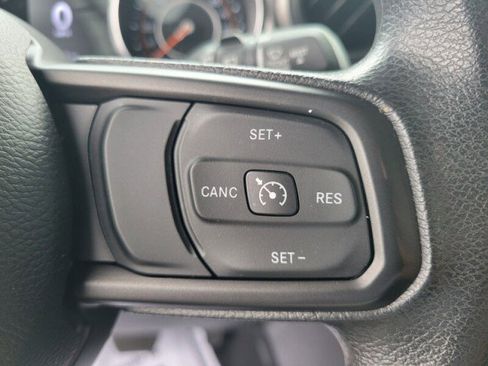 Used 2023 Jeep Wrangler Unlimited Sport AWD/4WD image 19