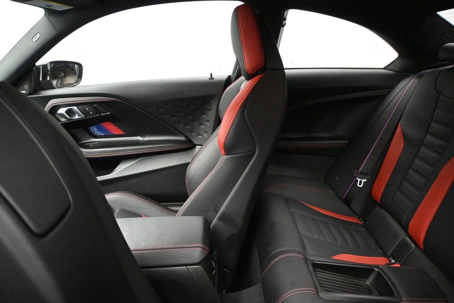Used 2025 BMW M2 w/ Lighting Package RWD image 10