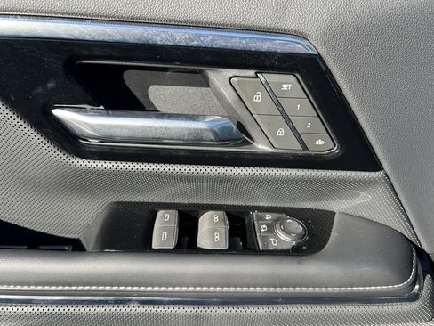 Used 2025 GMC Sierra EV Denali image 52