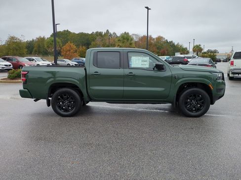 New 2026 Nissan Frontier SV w/ SV Convenience Package image 2