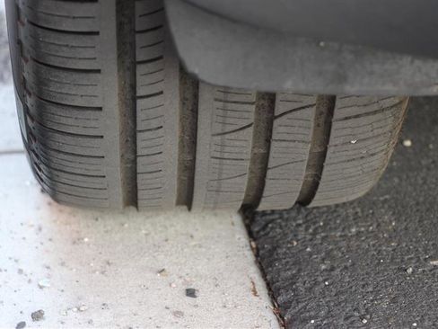 Used 2020 Porsche Cayenne image 37