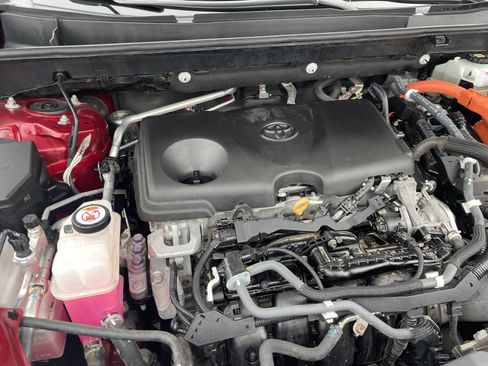 Used 2021 Toyota RAV4 XLE w/ XLE Grade Weather Package image 55