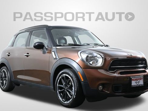 Used 2015 MINI Cooper Countryman S image 1