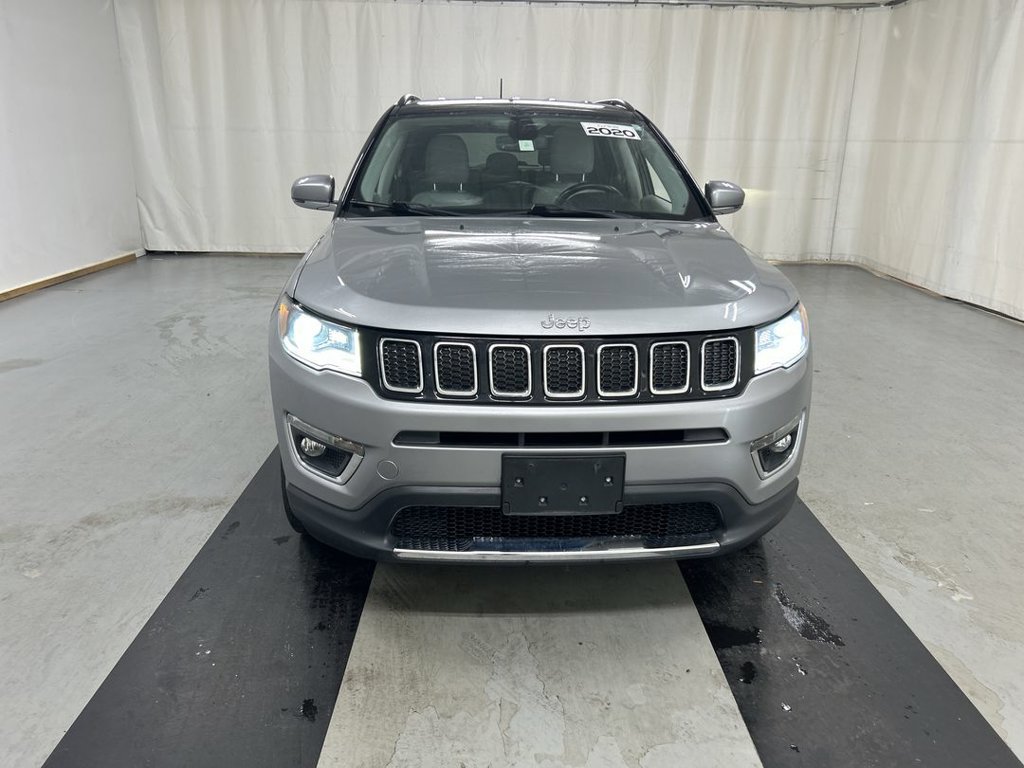 Used 2020 Jeep Compass Limited w/ Premium Lighting Group AWD/4WD image 3