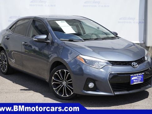 Used 2014 Toyota Corolla S FWD image 1