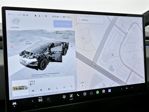 Used 2024 Tesla Cybertruck AWD Crew Cab image 26