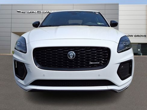 Certified 2024 Jaguar E-PACE R-Dynamic SE image 8