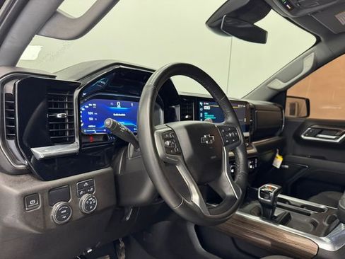 Used 2023 Chevrolet Silverado 1500 RST w/ Texas Edition Plus image 33