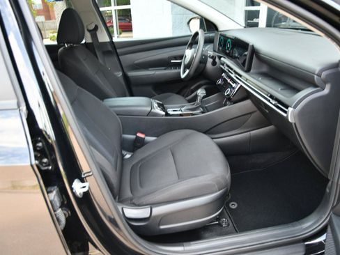Used 2026 Hyundai Tucson SEL FWD image 29