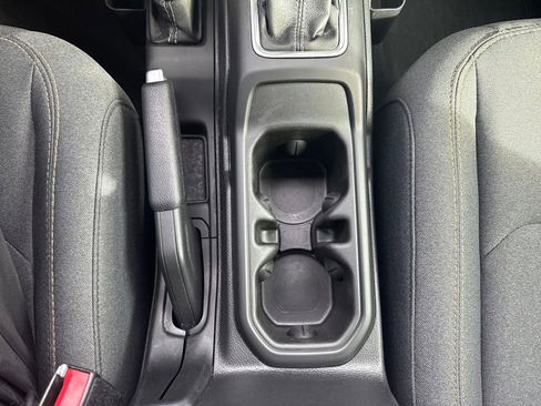 Used 2024 Jeep Wrangler Sahara image 23