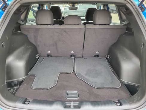 Used 2024 Jeep Compass Sport image 17