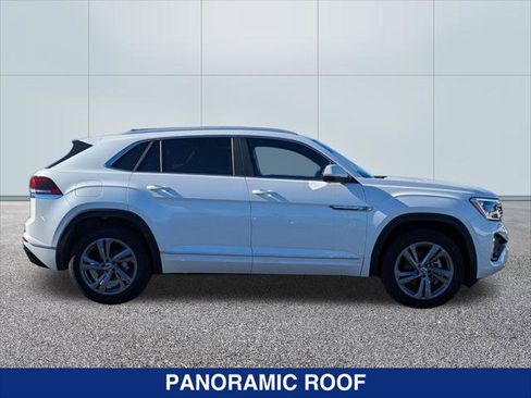 New 2024 Volkswagen Atlas Cross Sport SEL R-Line AWD/4WD image 6