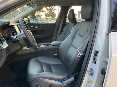 Certified 2024 Volvo XC60 B5 Core w/ Protection Package Premier AWD/4WD image 10