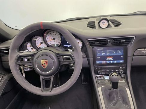 Certified 2018 Porsche 911 GT3 w/ Sport Chrono Package RWD image 22