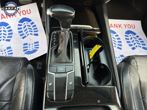 Used 2017 Kia Cadenza Premium w/ Luxury Package image 34