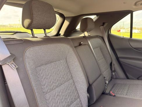 Used 2024 Chevrolet Equinox LT image 30