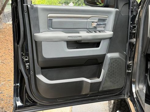 Used 2019 RAM 1500 Big Horn AWD/4WD image 28