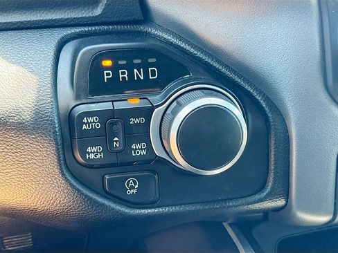 Used 2022 RAM 1500 Big Horn AWD/4WD image 16
