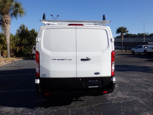 Used 2023 Ford Transit 250 Low Roof image 4