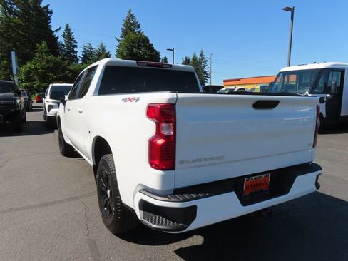 Used 2025 Chevrolet Silverado 1500 LT w/ Protection Package AWD/4WD image 5
