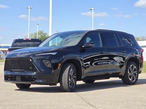 Used 2025 Buick Enclave Sport Touring w/ Power Package image 23