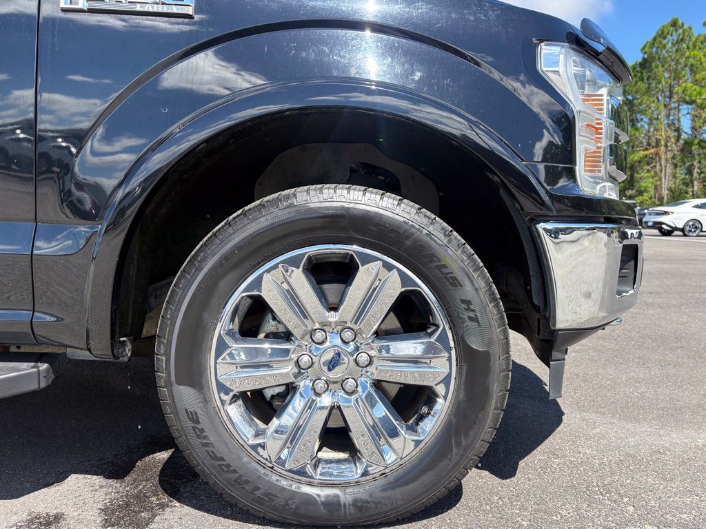 Used 2018 Ford F150 Lariat w/ Equipment Group 502A Luxury AWD/4WD image 16