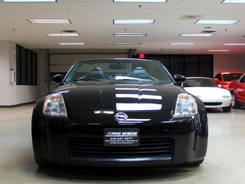 Used 2004 Nissan 350Z Touring image 36