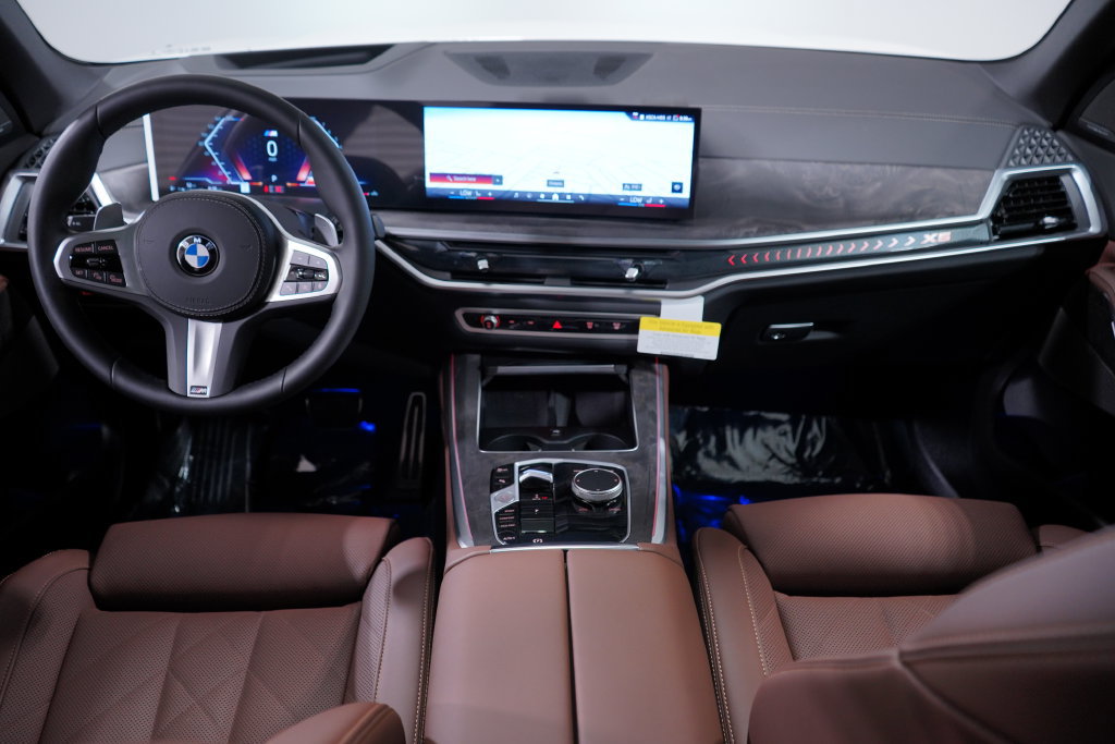 Used 2026 BMW X5 sDrive40i w/ M Sport Package RWD image 15