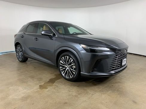 Used 2025 Lexus RX 350 w/ Convenience Package image 5