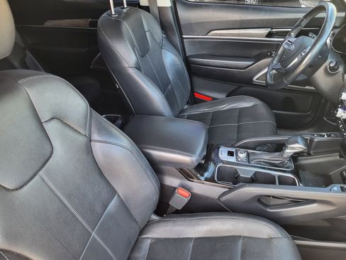 Used 2020 Kia Telluride EX image 14