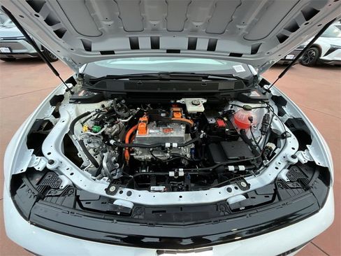 New 2026 Chevrolet Equinox EV LT image 28