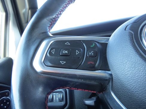 Used 2020 Jeep Gladiator Rubicon image 21