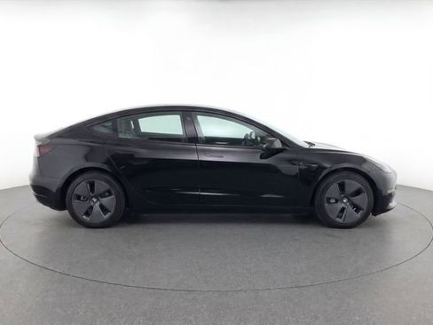 Used 2023 Tesla Model 3 Standard Range RWD image 8