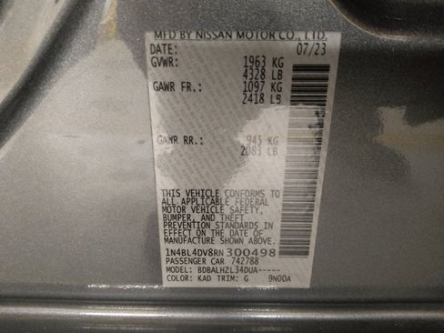 Used 2024 Nissan Altima 2.5 SV image 33