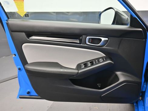 Used 2025 Honda Civic Sport Touring image 9