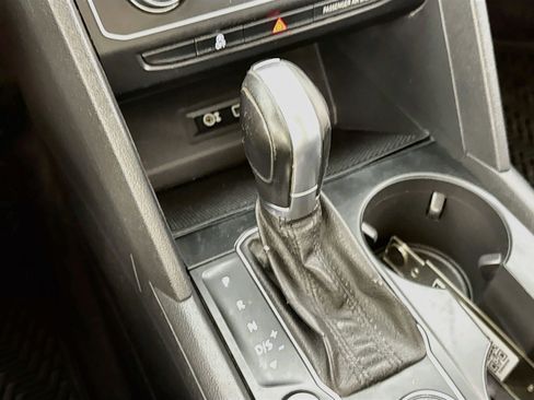 Used 2018 Volkswagen Atlas SE AWD/4WD image 18