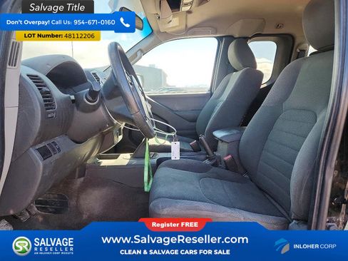 Used 2015 Nissan Frontier S w/ S Preferred Package RWD image 9