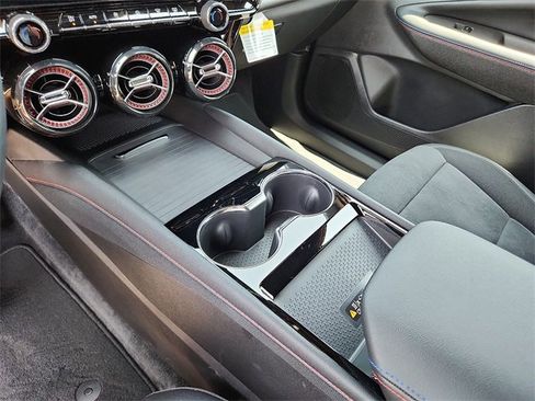 Used 2024 Chevrolet Blazer EV RS image 19