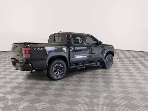 Used 2025 Nissan Frontier PRO-4X w/ Pro Convenience Package image 12