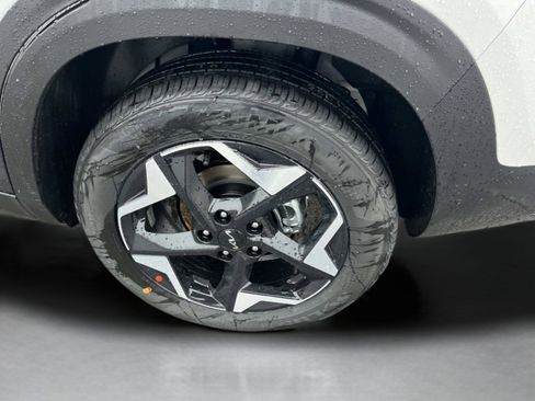 New 2026 Kia Seltos S image 30