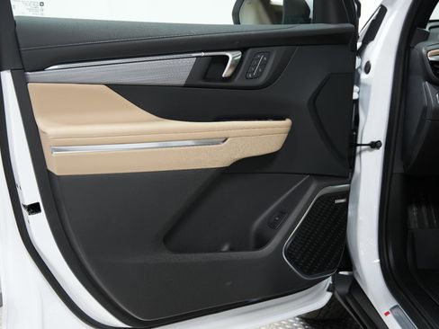 New 2026 Buick Enclave Preferred w/ Power Package image 20