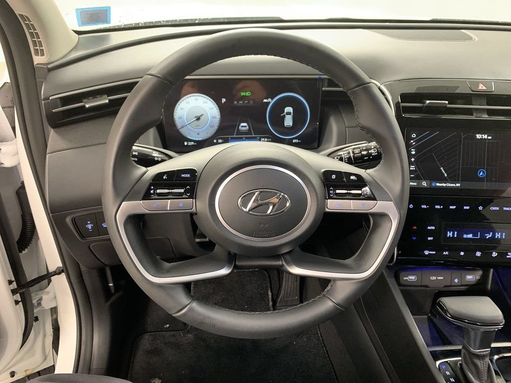 Used 2024 Hyundai Tucson SEL w/ Convenience Package FWD image 4