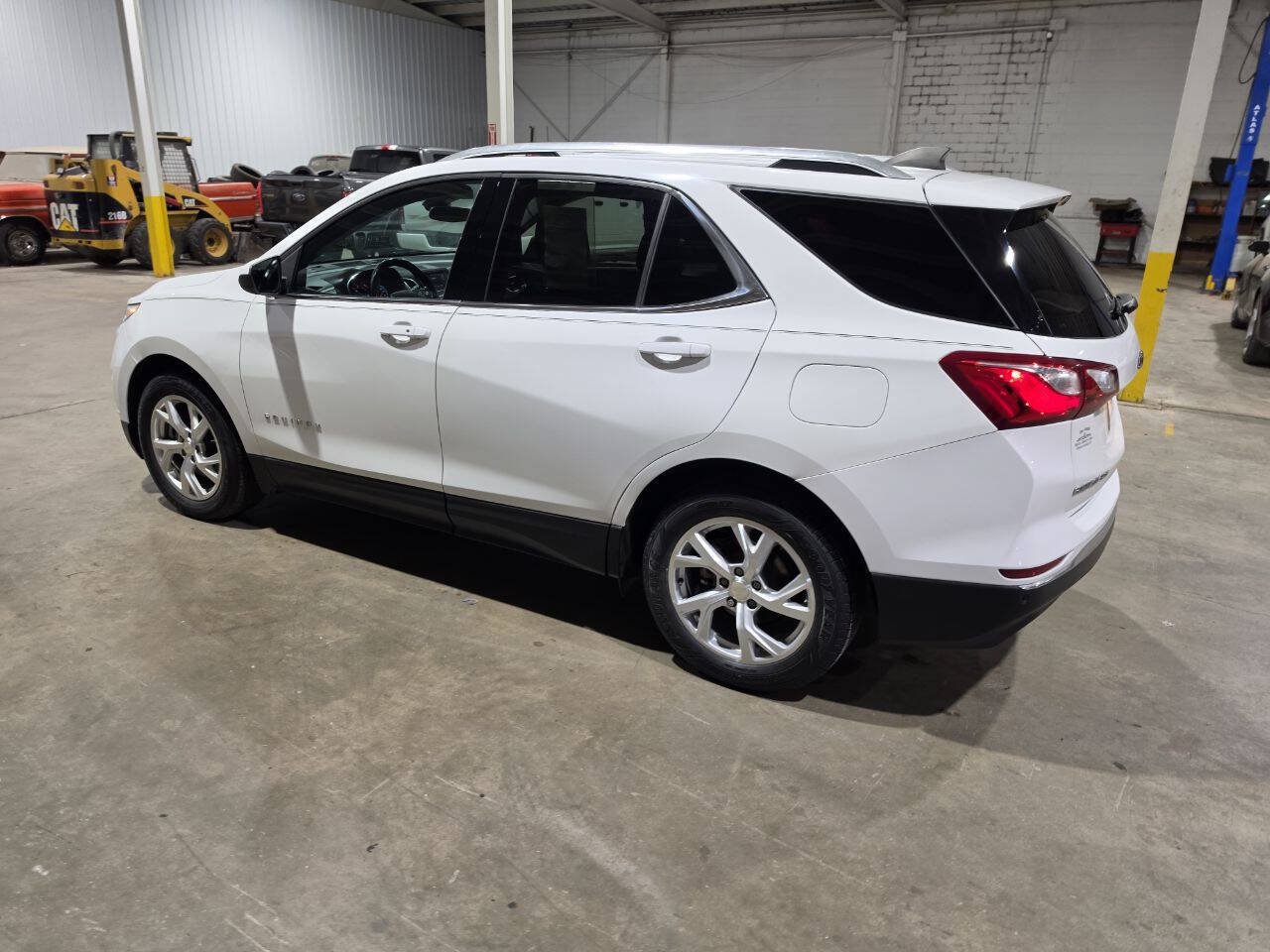 Used 2020 Chevrolet Equinox LT FWD image 7