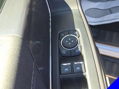 Certified 2025 Ford F150 Lariat AWD/4WD image 31