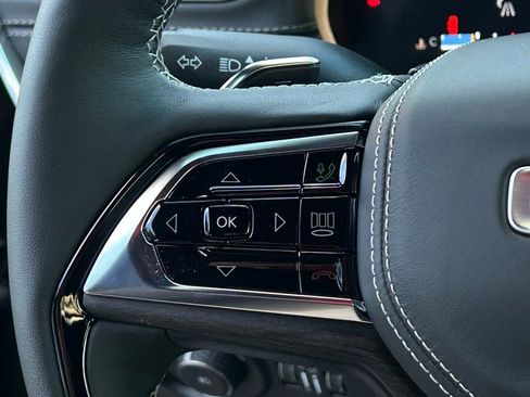 New 2025 Jeep Grand Cherokee L Overland w/ Advanced Protech Group III AWD/4WD image 19
